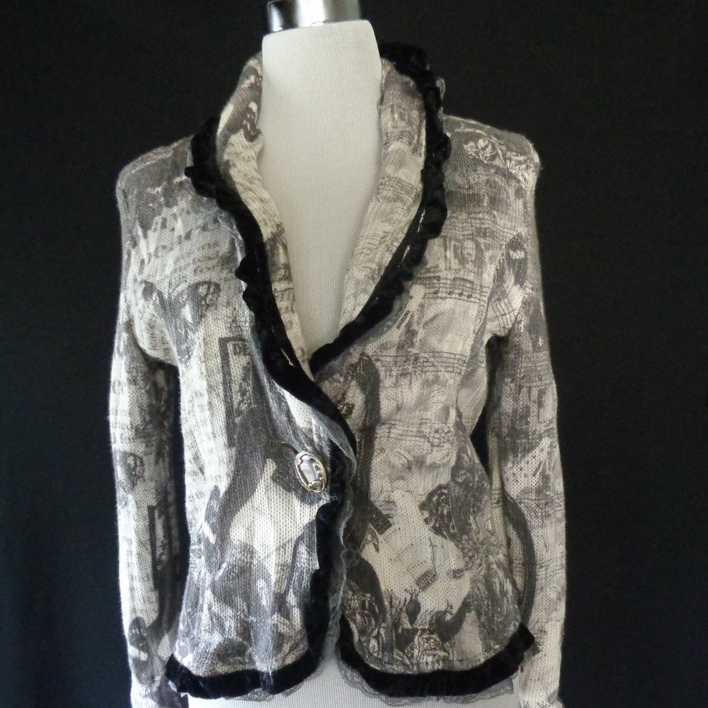 Alberto Makali Abstract News Velvet Trim Crop Jacket M